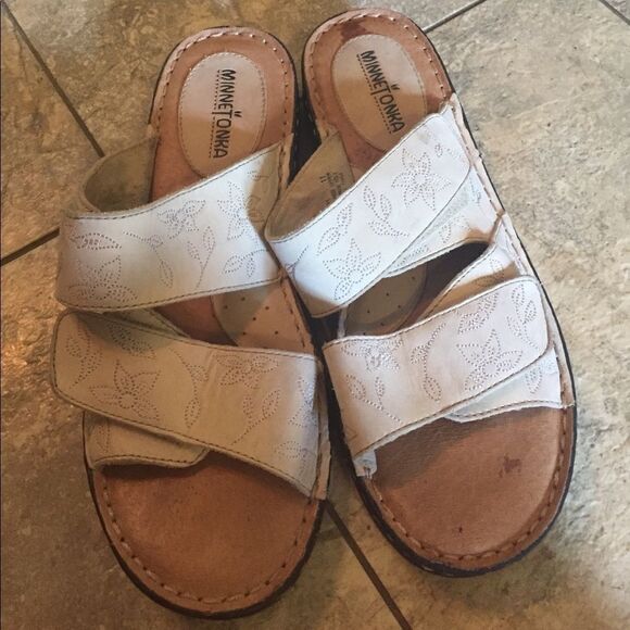 Minnetonka leather sandals sz 11 - Picture 3 of 6